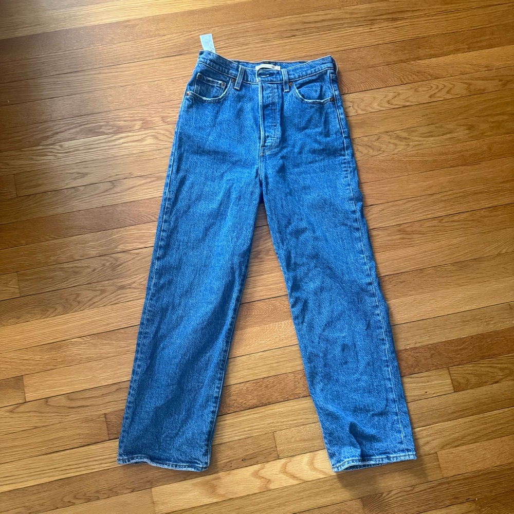 Levi's Ribcage Straight Leg Women's Jeans